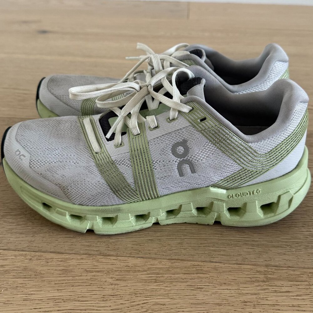 On Cloud Cloudgo Women's Sneakers - Size 7